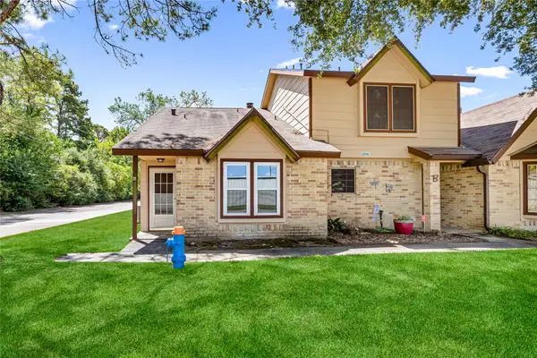 2091 Country Village Boulevard #A, Humble, TX 77338