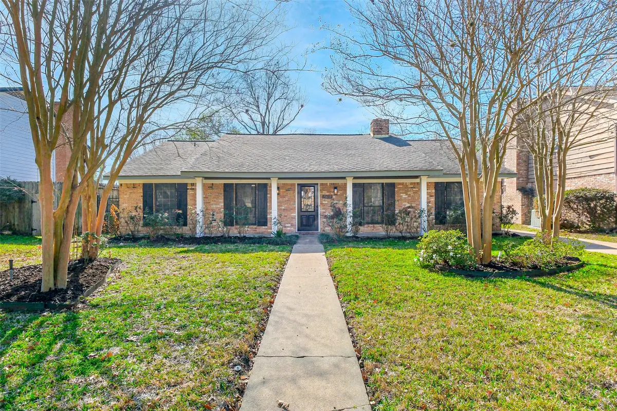 5607 Oak Trail Lane, Houston, TX 77091 - #1