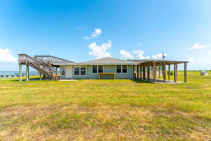 234 El Campo Beach Road, Palacios, TX 77465 - Image #3