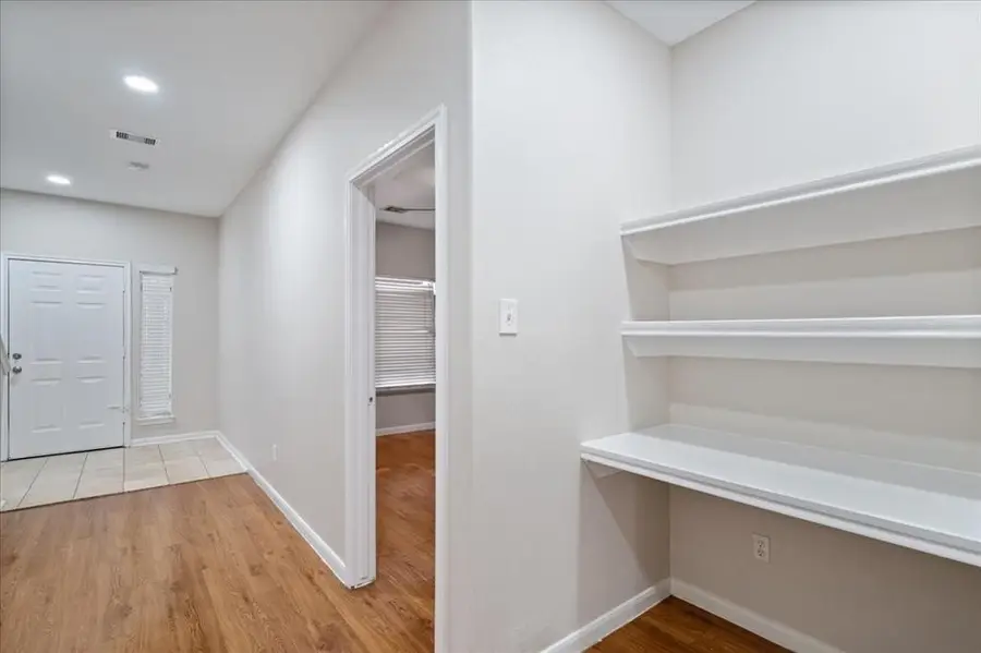 7814 Gladstone Street, Houston, TX 77051 - Image #3