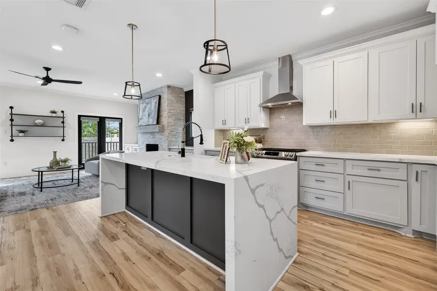 3323 Cornell Street, Houston, TX 77022 - Image #2