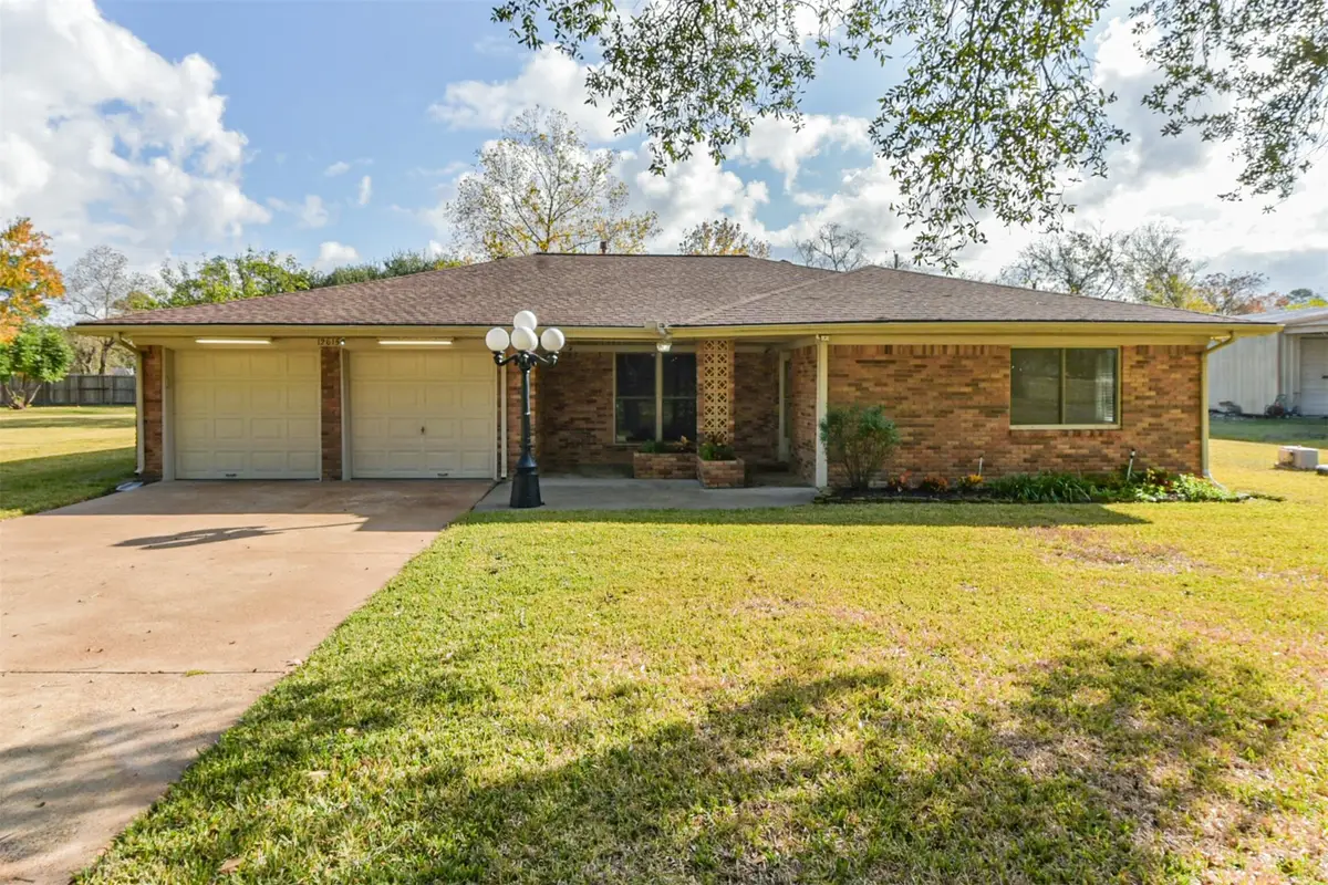 12615 Britt Road, Pearland, TX 77581 - Image #1