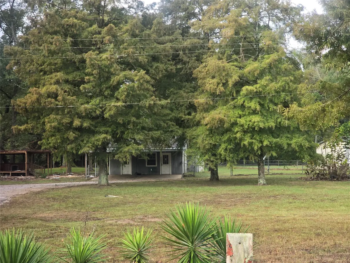 15661 N Highway 75, Willis, TX 77378 - Image #1