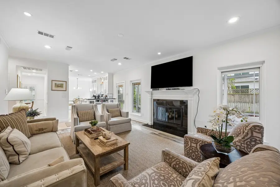 3813 Byron Street, West University Place, TX 77005 - #2