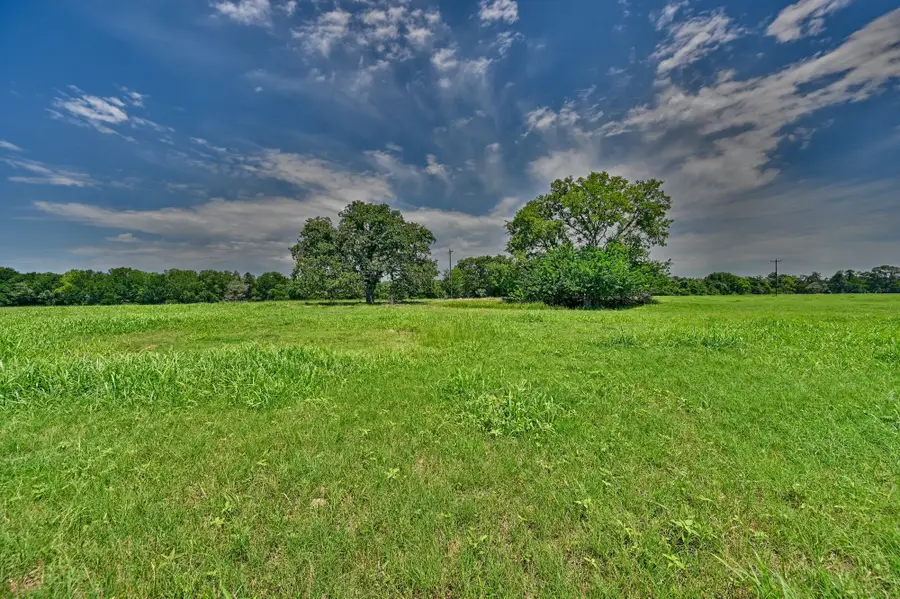 000 Clay Creek Road, Brenham, TX 77833 - Image #3