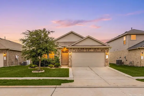 5906 Hollyhocks Street, Katy, TX 77449