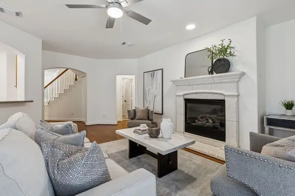 1635 Lakeside Enclave Drive, Houston, TX 77077