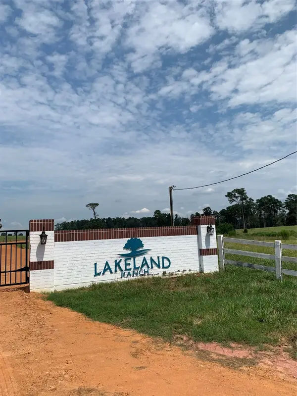lot 276 Lakeland Dr, Hillister, TX 77624