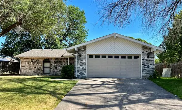 501 Beatty Drive, Grand Prairie, TX 75052