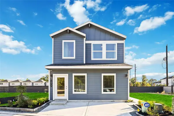 1056 Wheatley Oak Lane, Houston, TX 77091