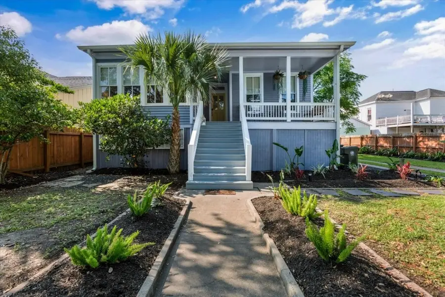 1414 Avenue M, Galveston, TX 77550 - #2