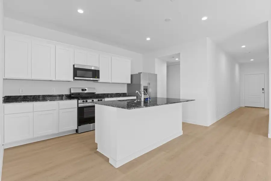 9034 Rose Water, Iowa Colony, TX 77583 - Image #3