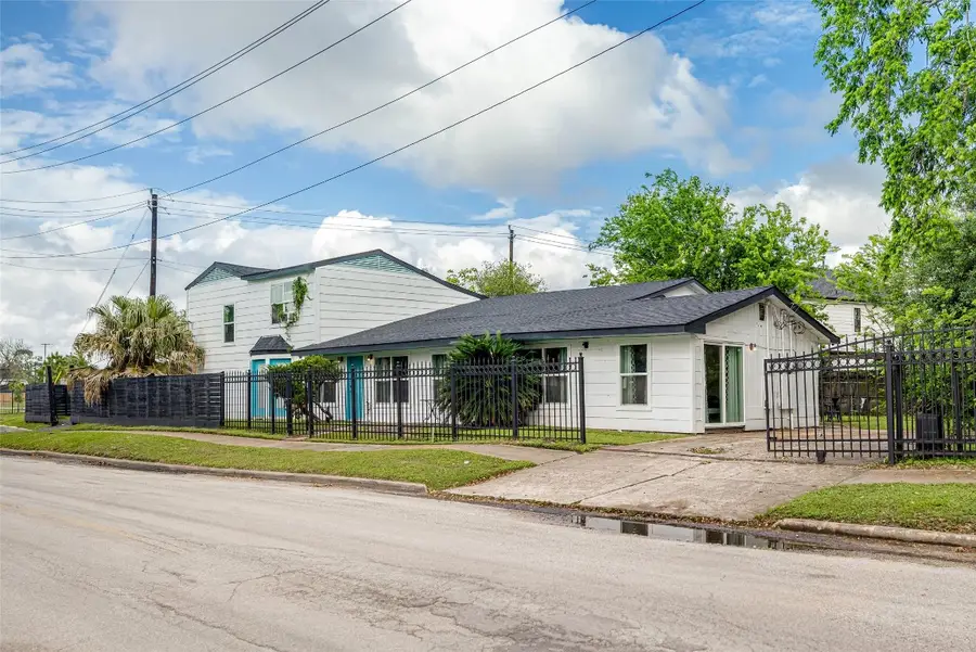 3502 Southmore Boulevard, Houston, TX 77004 - #2