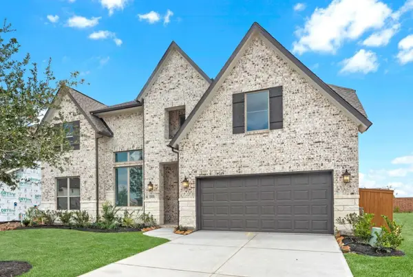 2818 Nova Beach Drive, Texas City, TX 77568