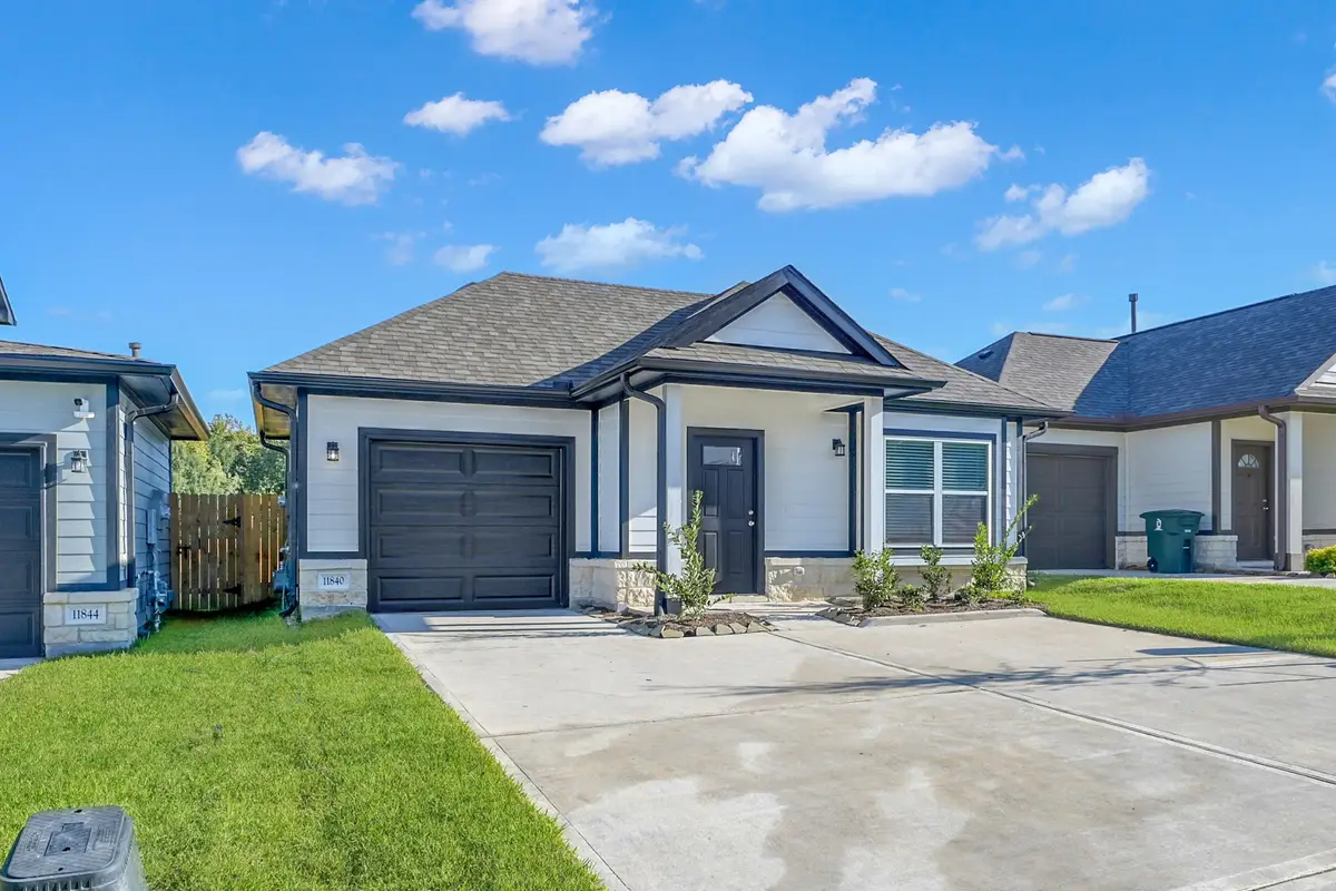 11809 East Gate Drive, Willis, TX 77318 - Image #1