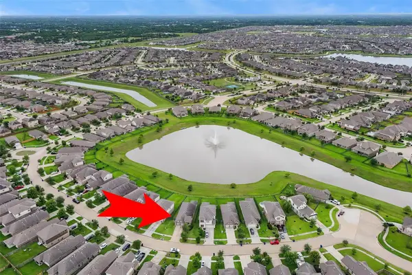 2621 Bernadino Drive, La Marque, TX 77568
