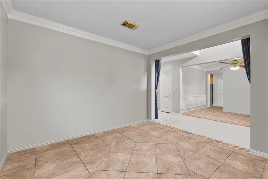 4517 Canyon Crest Drive, League City, TX 77573 - Image #3