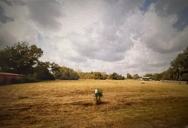 405 A Magnolia Drive, Prairie View, TX 77445