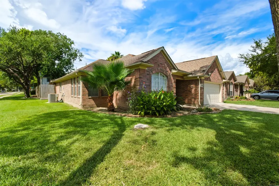 16830 Needle Ridge Court, Sugar Land, TX 77498 - Image #2