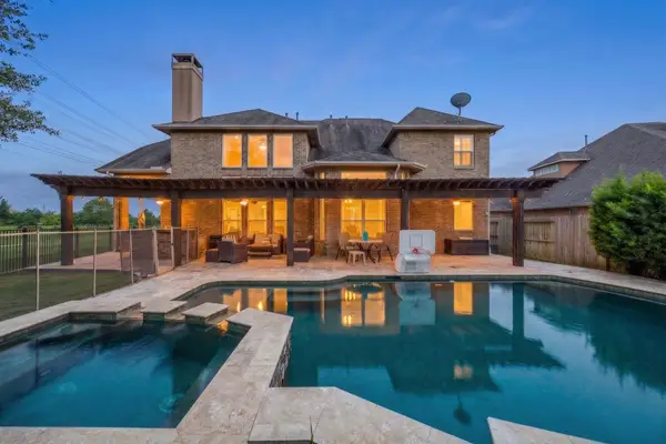 28002 Nobbe Hollow Drive, Katy, TX 77494