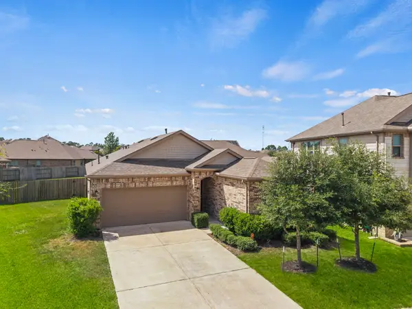 8908 Bear Mountain Court, Magnolia, TX 77354