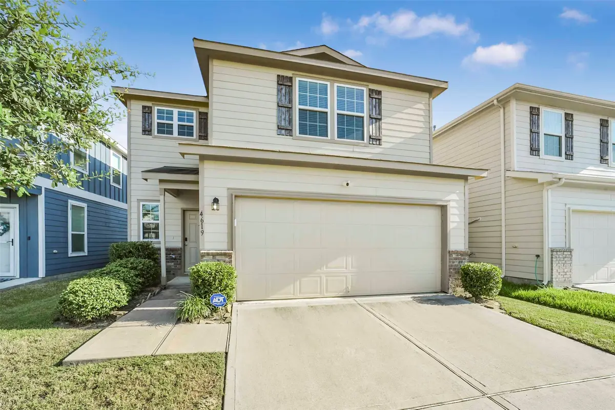 4619 Prairie Chase Drive, Houston, TX 77069 - #1
