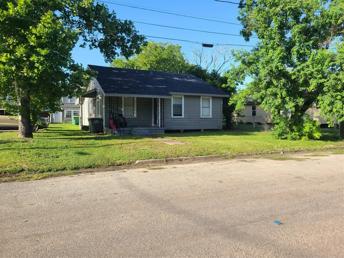 1314 E Power Avenue, Victoria, TX 77901 - Image #1