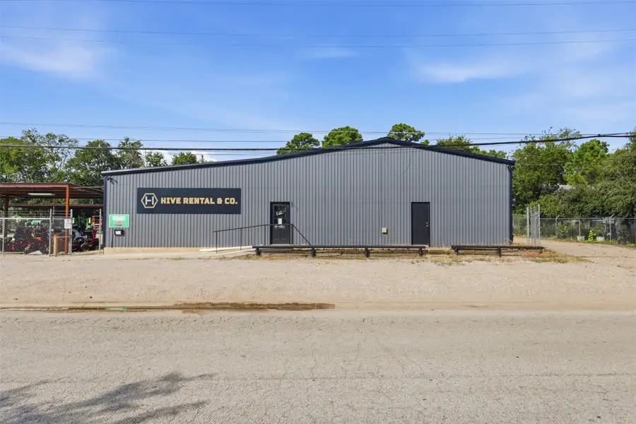 513 N Main Street, Caldwell, TX 77836 - #3