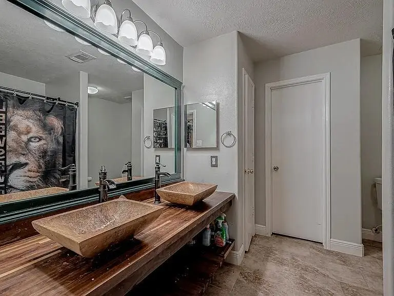 5322 Cinnamon Lake Drive, Baytown, TX 77521 - Image #3