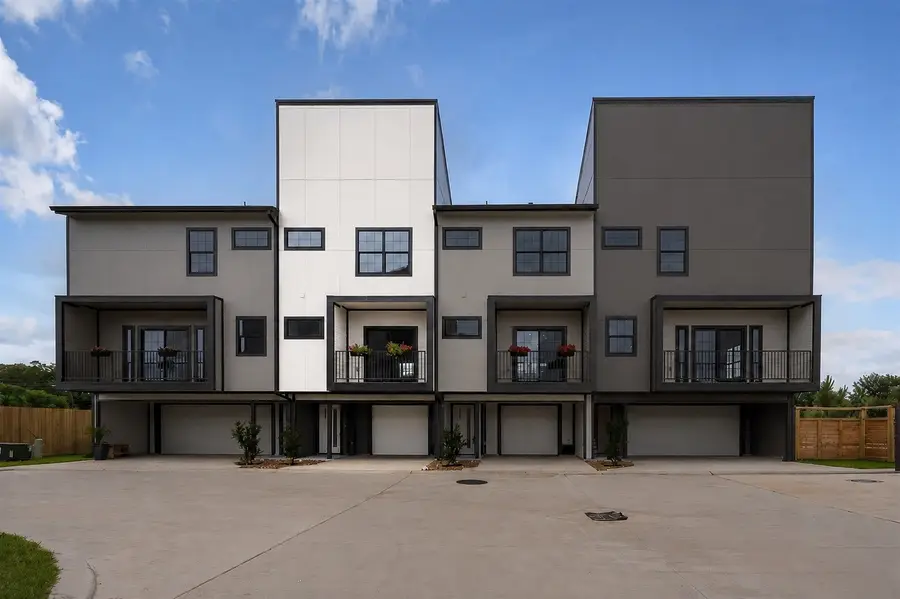 4406 W Hoa Sen Circle, Houston, TX 77072 - #2