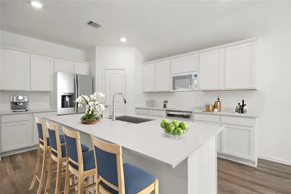 697 Canadian Trail, Dayton, TX 77535