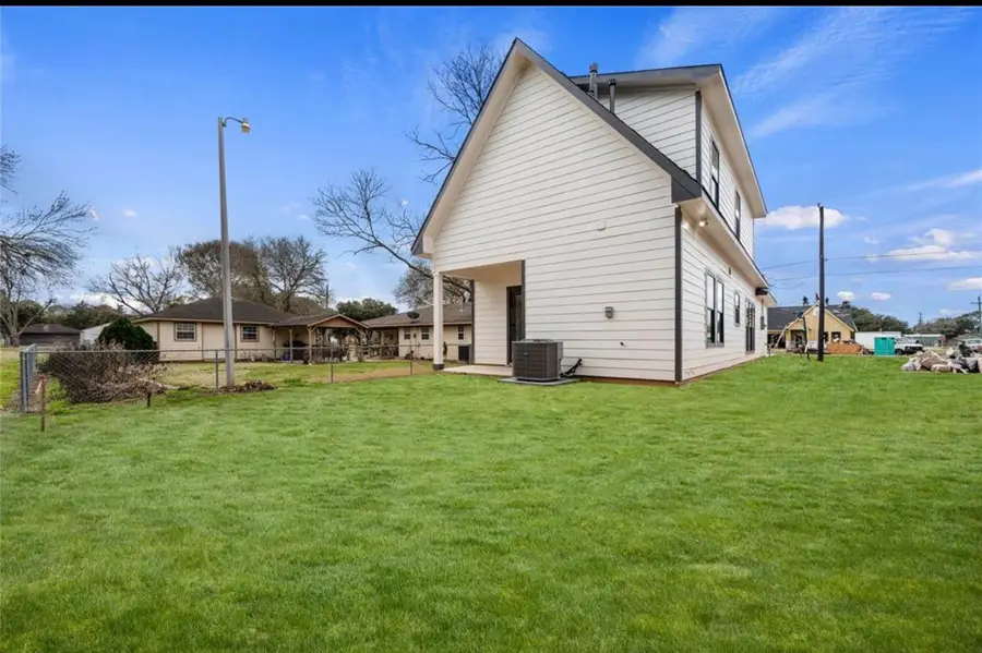 205 S Second Street, Beasley, TX 77417 - #3