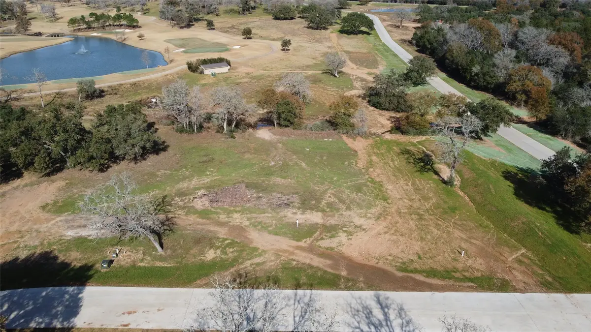 100 Mallard Lane, Columbus, TX 78934 - Image #1