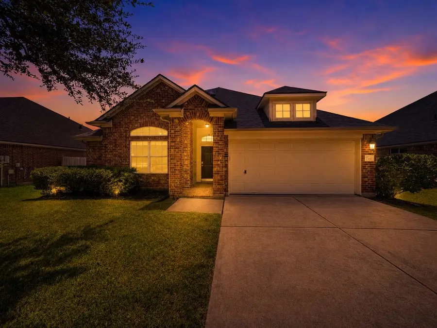 7510 Waterlilly Lane, Pearland, TX 77581 - #2