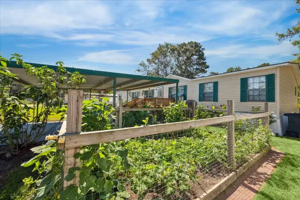 23652 W Heritage Oaks Drive, Porter, TX 77365