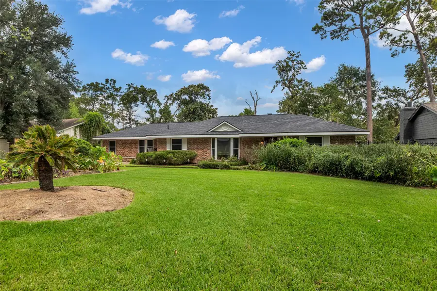 1302 Chestnut Ridge Road, Kingwood, TX 77339 - Image #3