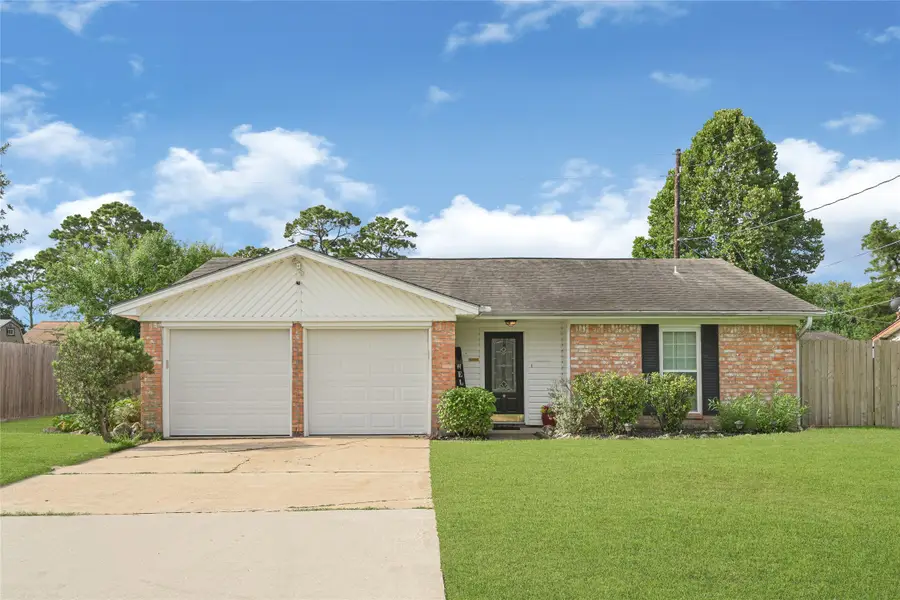 10010 Lost Pine Drive, Baytown, TX 77521 - #2