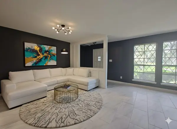 2252 Shadowdale Drive #362, Houston, TX 77043