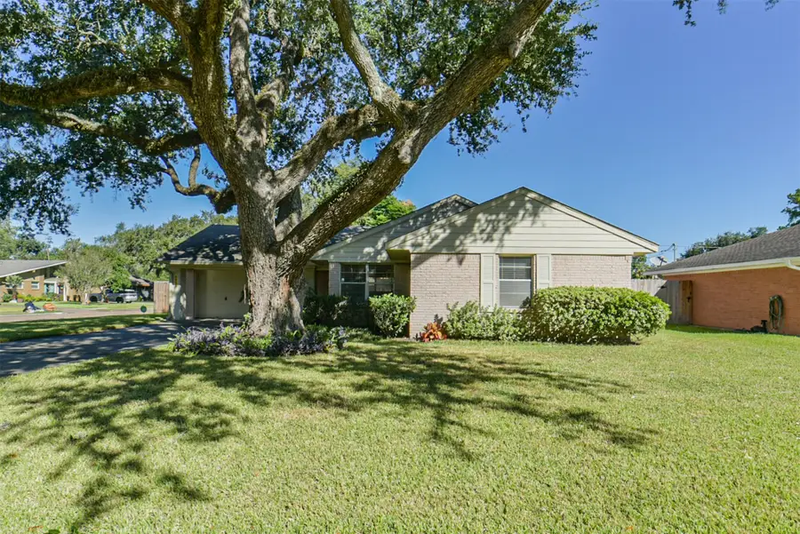 4558 Benning Drive, Houston, TX 77035 - Image #2