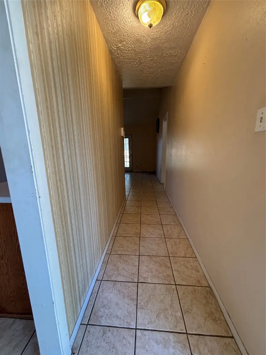 229 Oxford Drive, Conroe, TX 77303 - Image #3