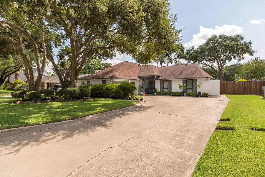 906 Eva Drive, Katy, TX 77493 - #2