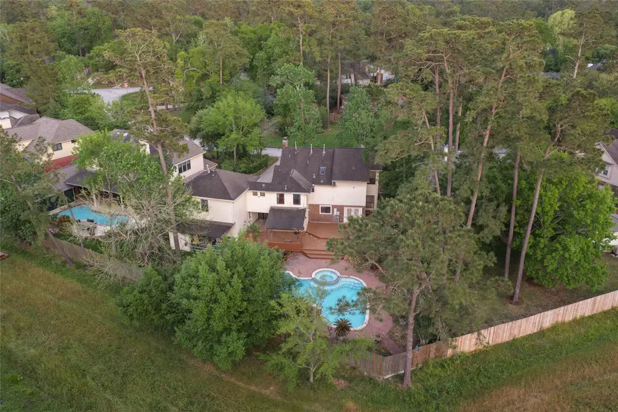 10 Featherfall Place, The Woodlands, TX 77381 - #2