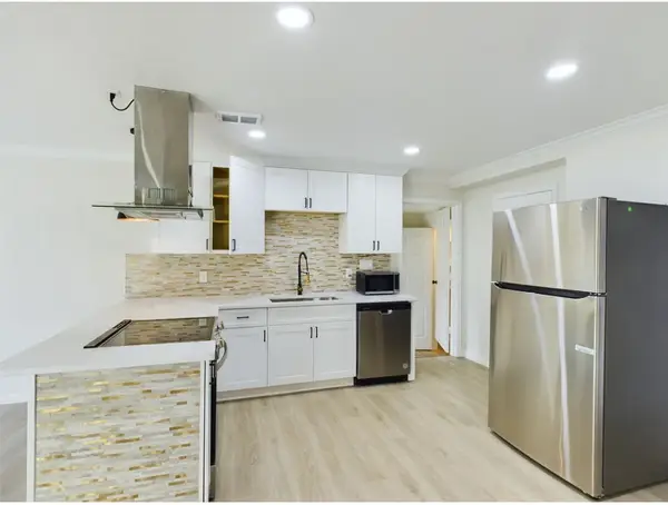 5260 Landry Lane, Beaumont, TX 77708