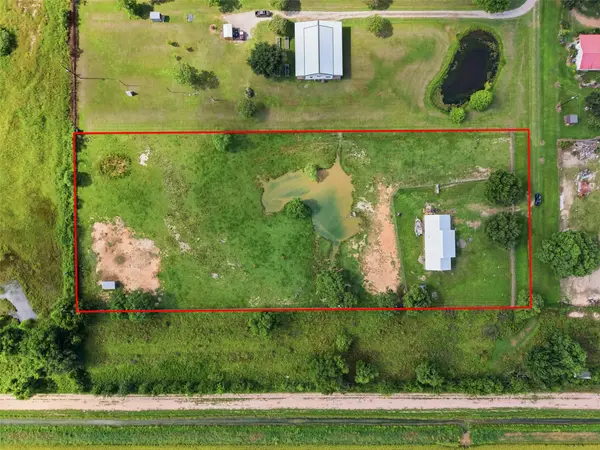 3834 Quail Hollow Drive, Brookshire, TX 77423
