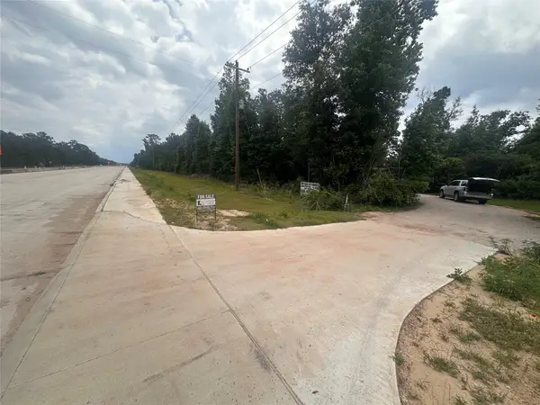 22530 Highway 105 Highway, Cleveland, TX 77328