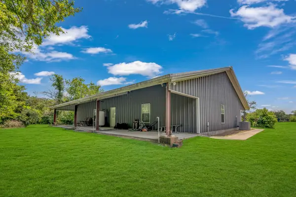 250 County Road 498, Sweeny, TX 77480