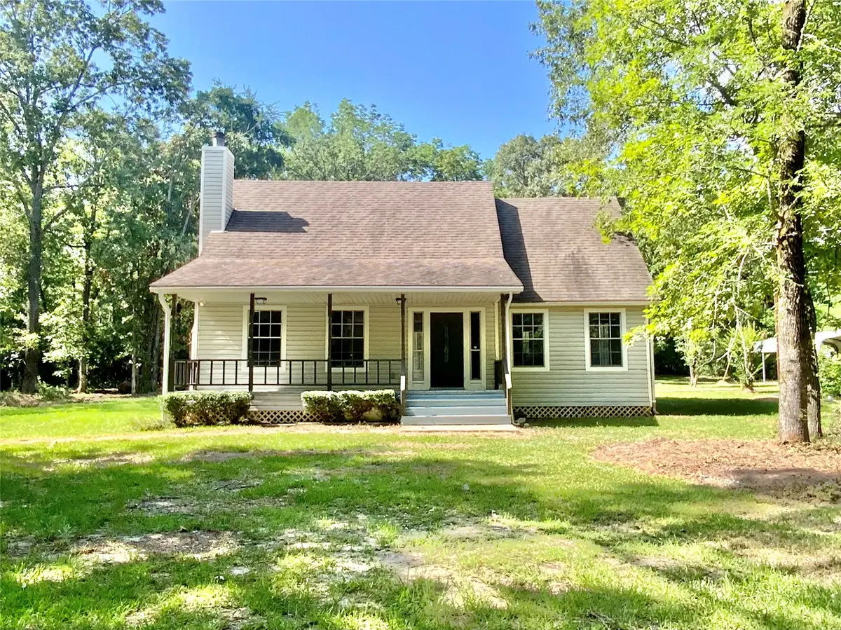 387 Hackberry Dr, Onalaska, TX 77360 - Image #1