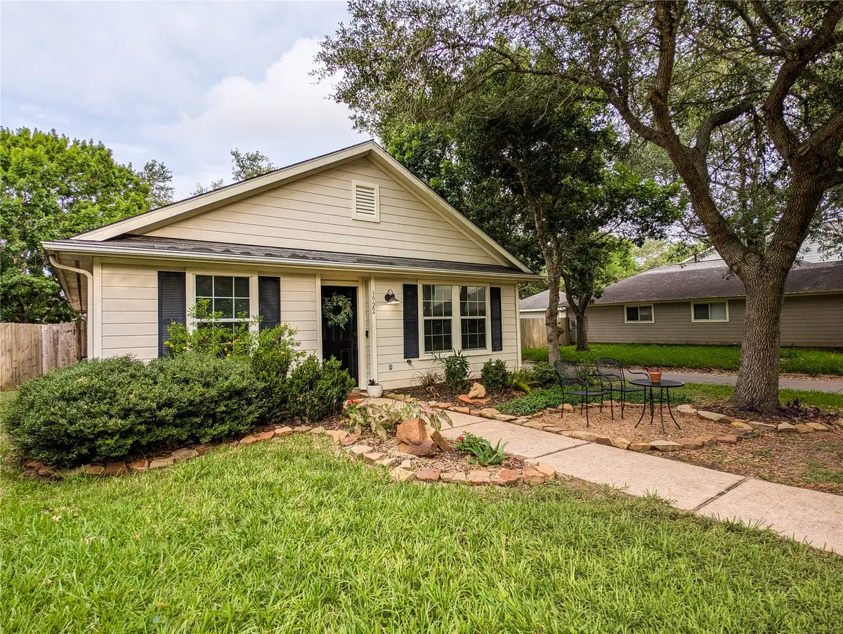 3922 Federal Lane, Missouri City, TX 77459 - #1