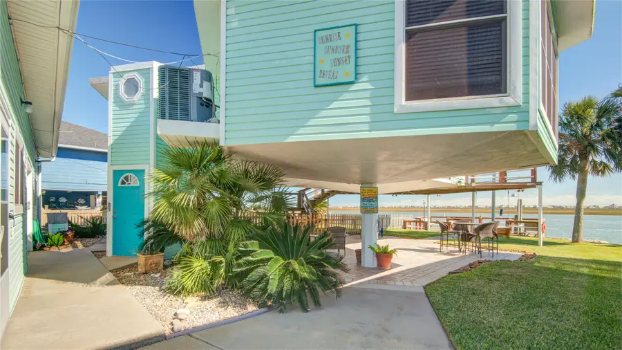 83 Dolphin Lane, Freeport, TX 77541 - Image #3