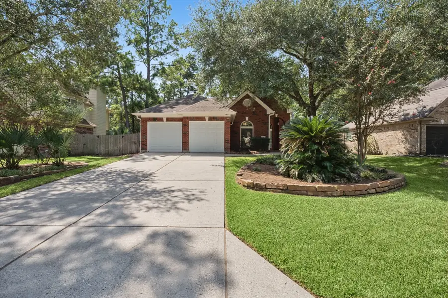 116 N Acacia Park Circle, The Woodlands, TX 77832 - #2
